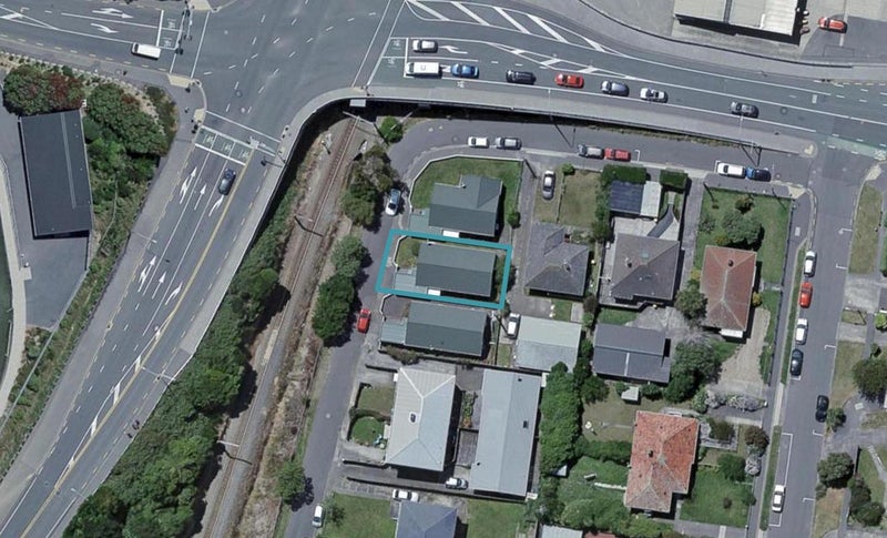 1B Takatimu Way, Johnsonville, Wellington - Carousel 1