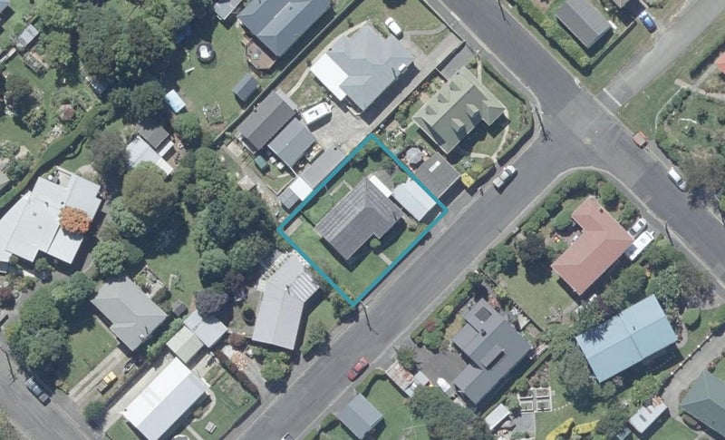 6 Kaira Street, Sawyers Bay, Port Chalmers - Carousel 1