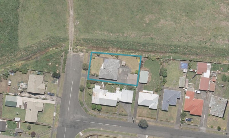 33 Rogers Street, Castlecliff, Whanganui - Carousel 1