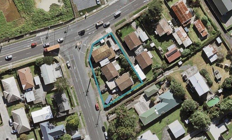 2/2 Robertson Road, Favona, Auckland - Carousel 1