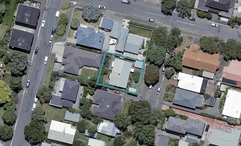2/32 Ventnor Street, Seatoun, Wellington - Carousel 1