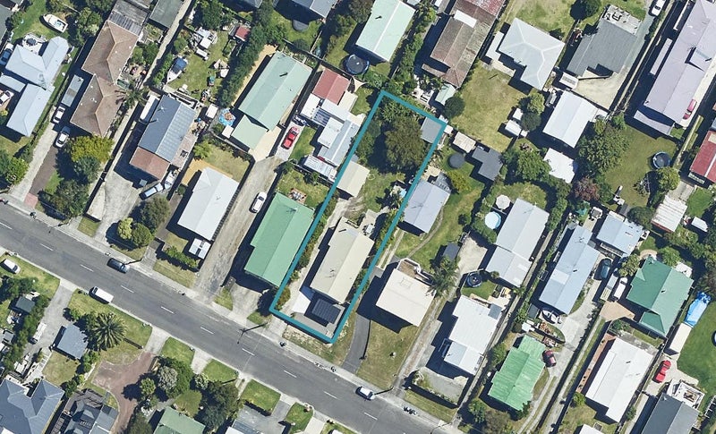 31 Simpson Road, Papamoa Beach, Papamoa - Carousel 1
