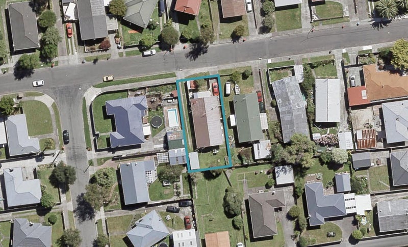 1/20 Clouston Park Road, Clouston Park, Upper Hutt - Carousel 1