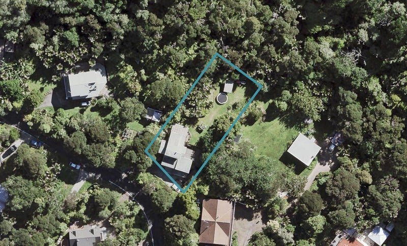 36 Warner Park Avenue, Laingholm, Auckland - Carousel 1