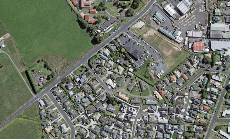 9 O'Sullivan Place, Waiuku, Waiuku - Carousel 1