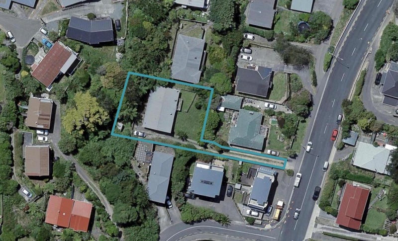 1/159A Newlands Road, Newlands, Wellington - Carousel 1