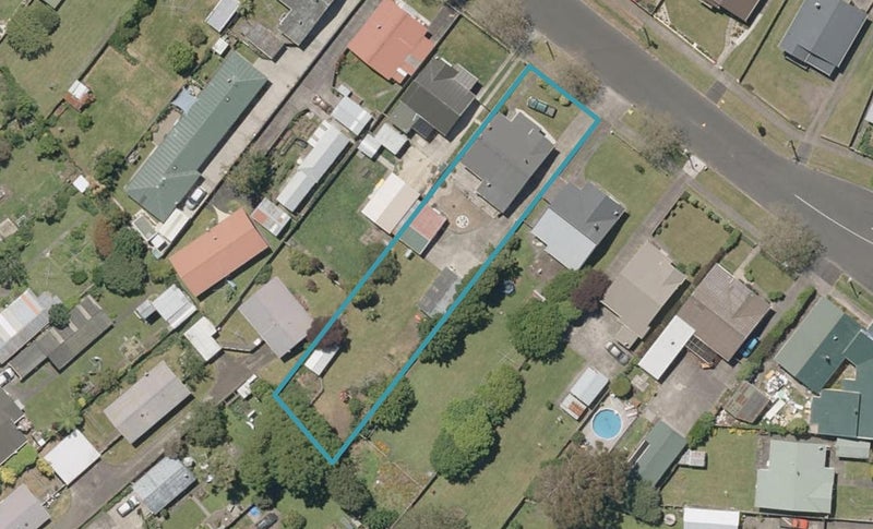 20 Hakeke Street, Whanganui East, Whanganui - Carousel 1