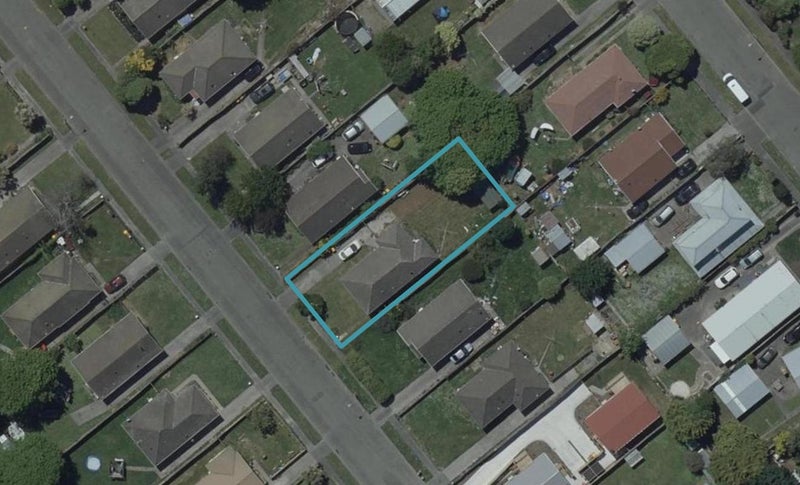 18 Leicester Crescent, Hoon Hay, Christchurch - Carousel 1