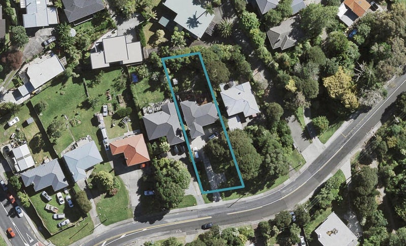 41 Atkinson Road, Titirangi, Auckland - Carousel 1