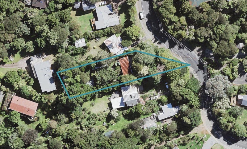 39 Victory Road, Laingholm, Auckland - Carousel 1