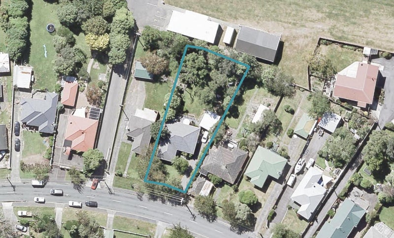 91 Hine Road, Wainuiomata, Lower Hutt - Carousel 1