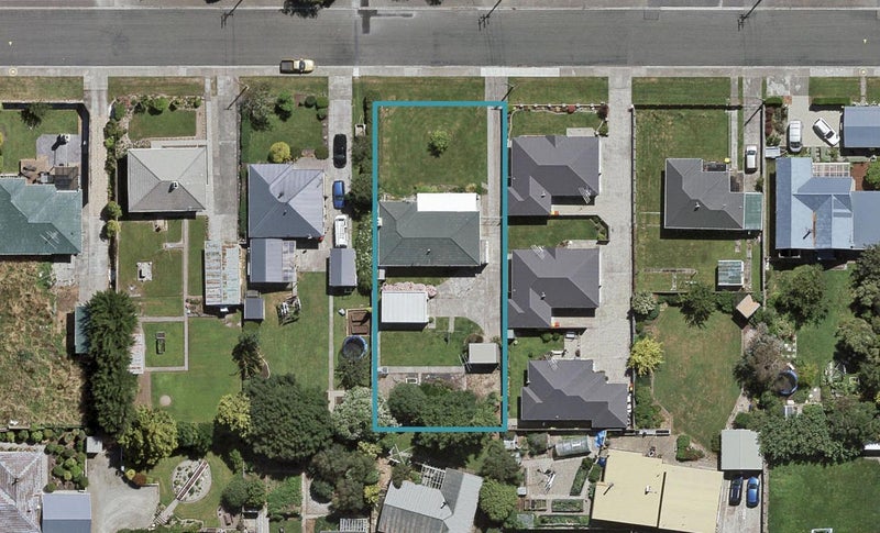 47 Bullar Street, Grasmere, Invercargill - Carousel 1
