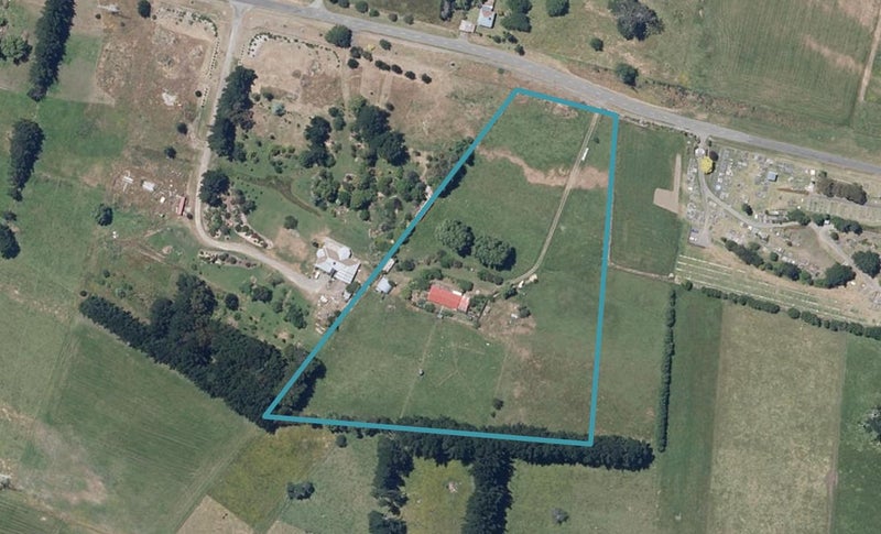 234 Avenue Road, Foxton, Foxton - Carousel 1