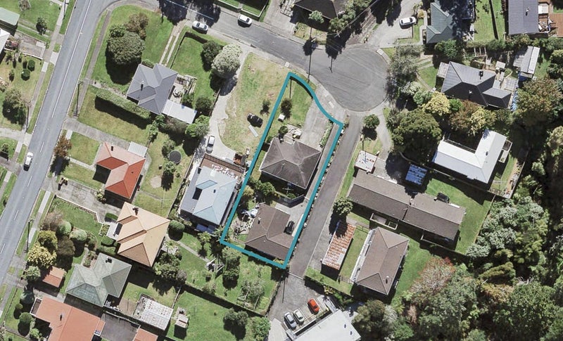 5 Alston Avenue, Kelston, Auckland - Carousel 1