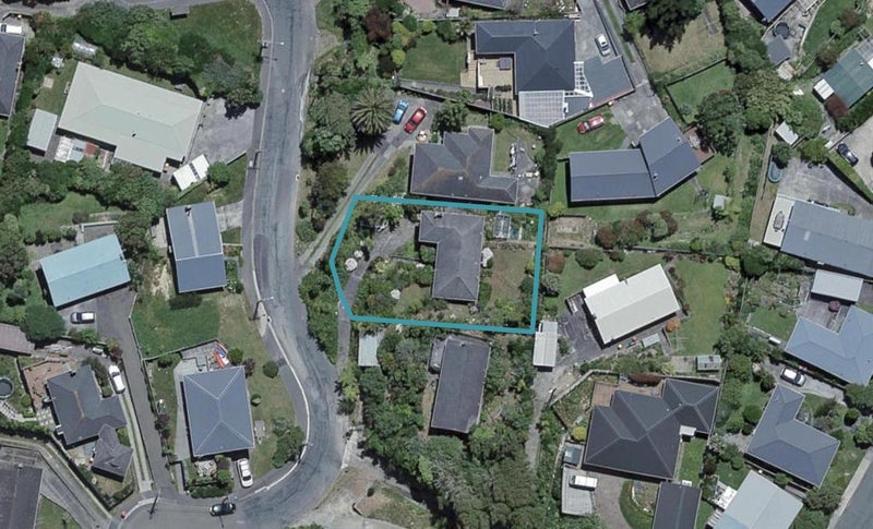 3 Paparangi Crescent, Paparangi, Wellington - Carousel 1