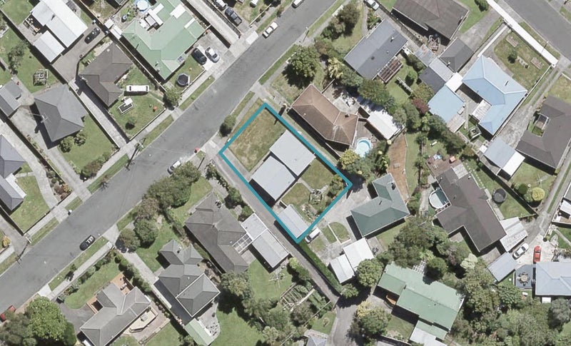 41 Longfellow Street, Trentham, Upper Hutt - Carousel 1