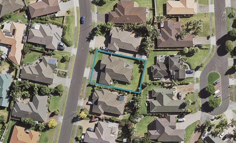 38 Glenross Drive, Wattle Downs, Auckland - Carousel 1