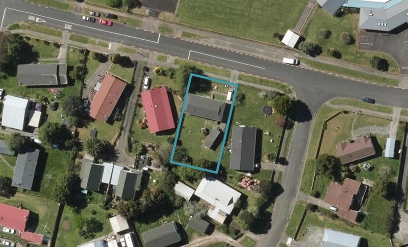 10 Thomas Street, Tikipunga, Whangarei - Carousel 1