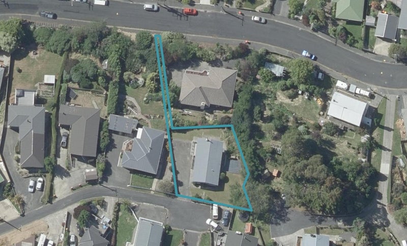 64 Roy Crescent, Concord, Dunedin - Carousel 1