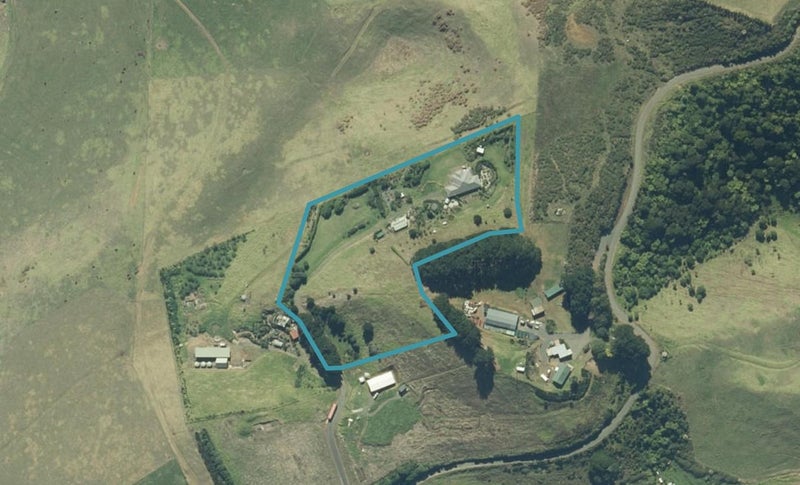 498D Phillips Road, Te Mata - Carousel 1