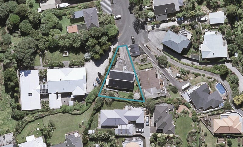 20 Peace Avenue, Moturoa, New Plymouth - Carousel 1
