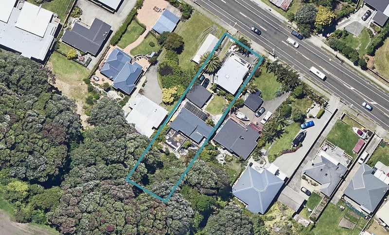 246B Pohutukawa Avenue, Ohope, Ohope - Carousel 1