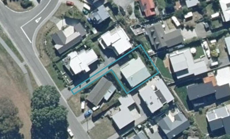 28A Lake Avenue, Frankton, Queenstown - Carousel 1