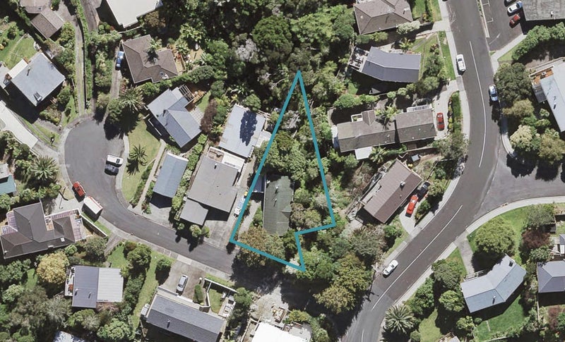 1 Brussells Place, Birkenhead, Auckland - Carousel 1