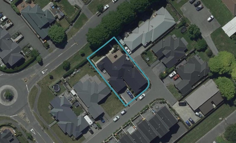 3 Levinge Lane, Hillmorton, Christchurch - Carousel 1