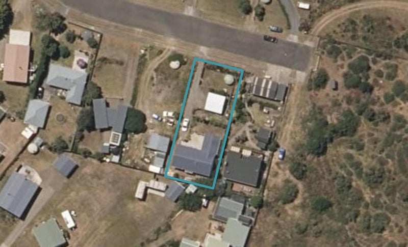 16 Aranui Avenue, Waitarere Beach, Levin - Carousel 1
