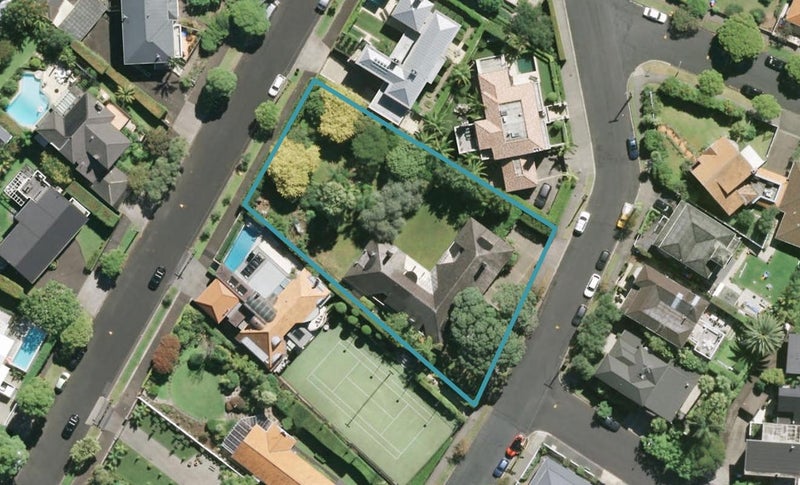 11 Lichfield Road, Parnell, Auckland - Carousel 1