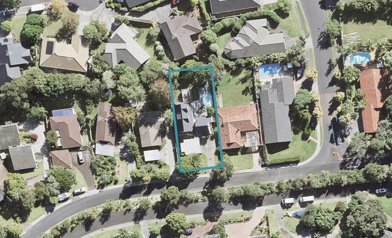 29 Lingham Crescent, Torbay, Auckland - Carousel 1