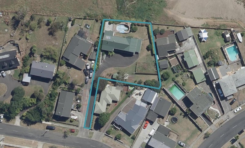 3A McKay Drive, Temple View, Hamilton - Carousel 1