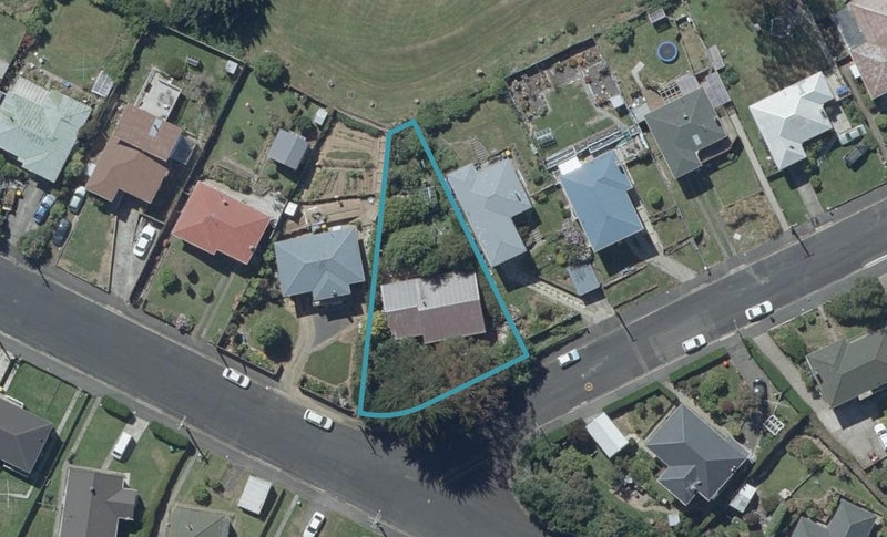 36 Herron Street, Brockville, Dunedin - Carousel 1