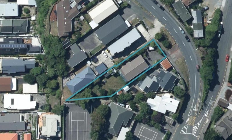 3 Motuhara Road, Plimmerton, Porirua - Carousel 1