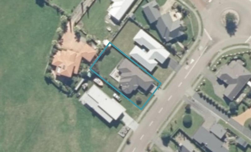 108 Lisland Drive, Taupo - Carousel 1