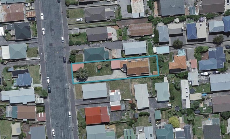 10 Aparima Avenue, Miramar, Wellington - Carousel 1