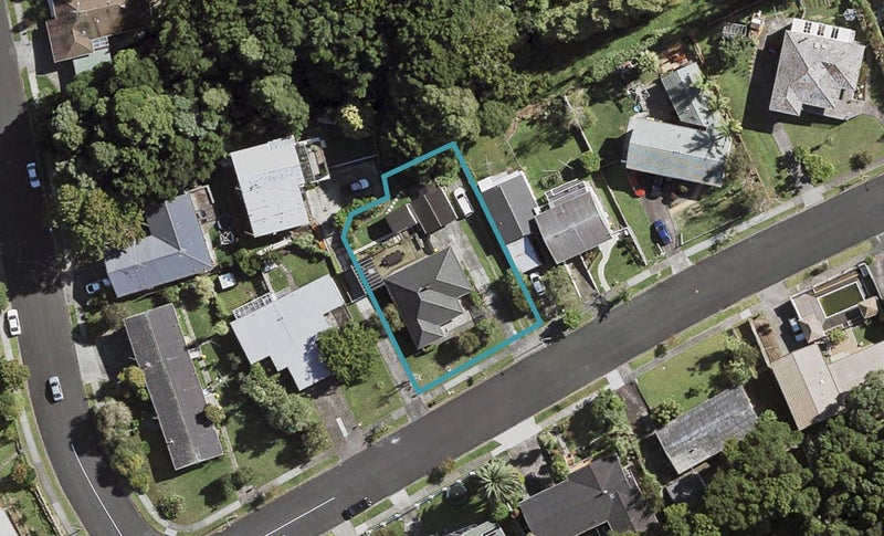 18 Walpole Avenue, Hillpark, Auckland - Carousel 1