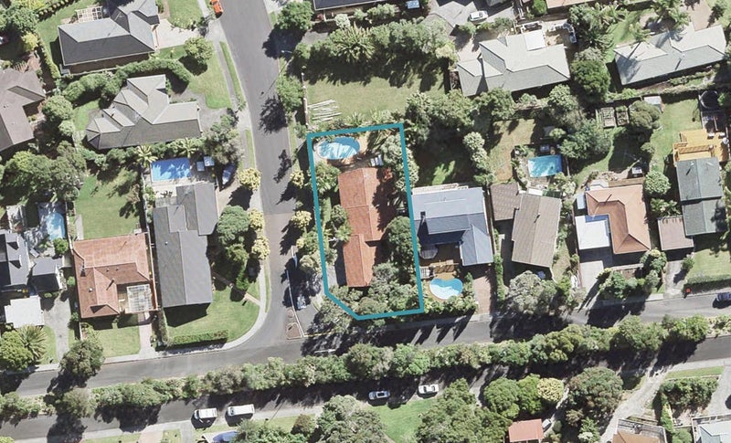 21 Lingham Crescent, Torbay, Auckland - Carousel 1