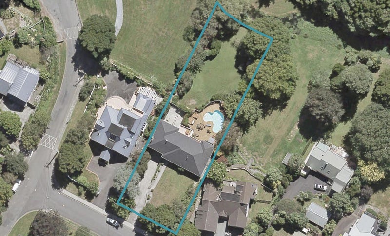 76 Barton Avenue, Heretaunga, Upper Hutt - Carousel 1