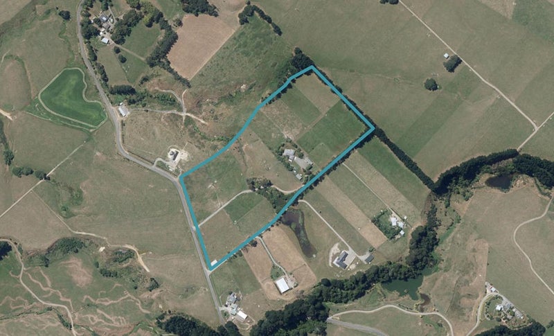 93 Albert Road, Tokomaru, Palmerston North - Carousel 1