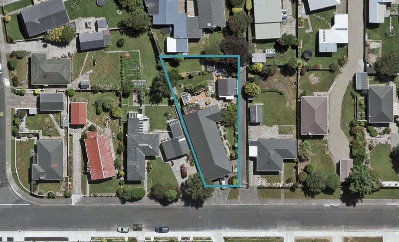 54 Highfield Terrace, Newfield, Invercargill - Carousel 1