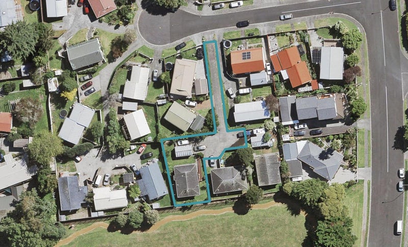 6B Ireland Place, Ranui, Auckland - Carousel 1