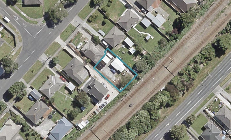 262A Oxford Terrace, Avalon, Lower Hutt - Carousel 1
