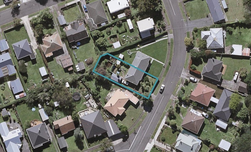 20 Somerset Street, Brooklands, New Plymouth - Carousel 1