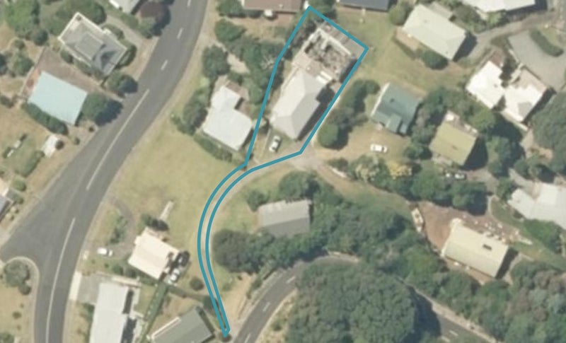 321B Onemana Drive, Onemana, Whangamatā - Carousel 1