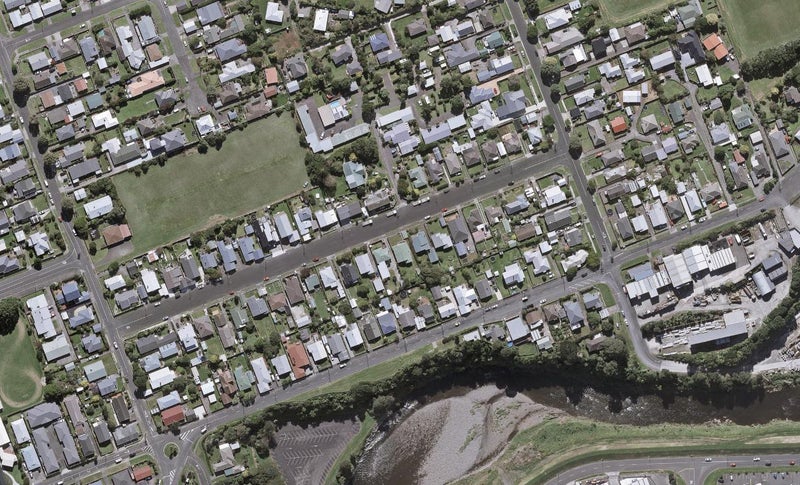 28 Princes Street, Fitzroy, New Plymouth - Carousel 1