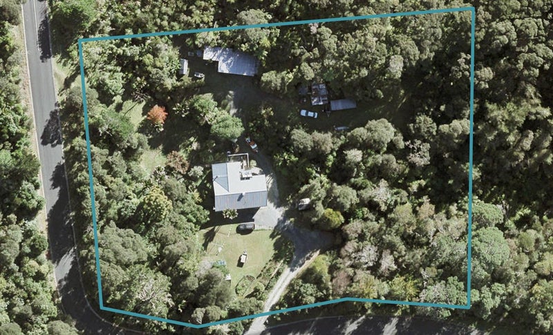 3 McCallum Drive, Sandspit, Warkworth - Carousel 1