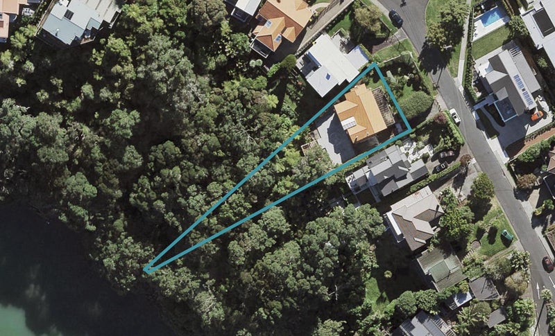 14 Tizard Road, Birkenhead, Auckland - Carousel 1