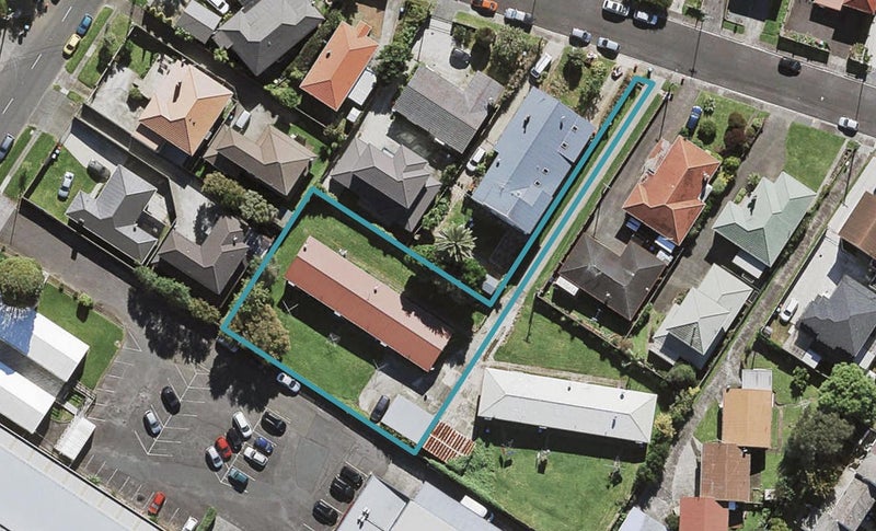 3/24 Britton Avenue, Mount Roskill, Auckland - Carousel 1